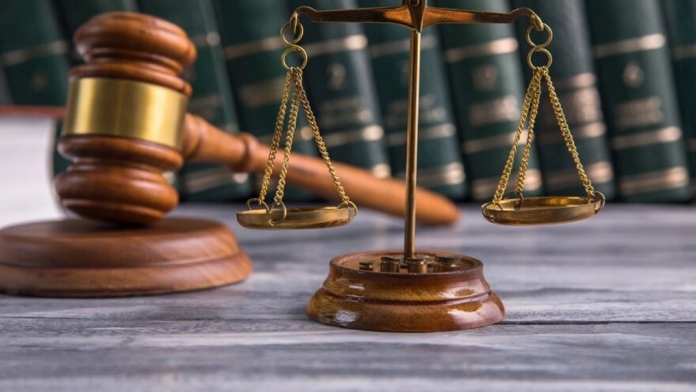 وکیل کیفری و خانواده و چک و املاک در گیلان